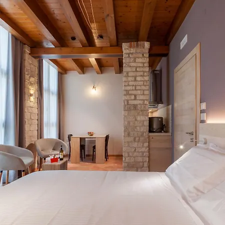 Il Filo Rosso Bed & Breakfast *